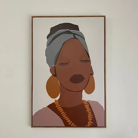 Dori's Wilson At Blloku Neighborhood *