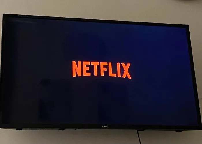 Dori's Wilson At Blloku Neighborhood Apartment Tirana